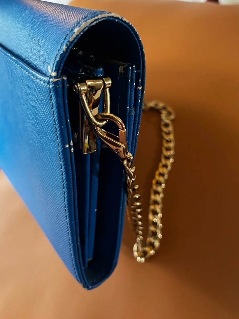 Vintage Prada Bright Blue Saffiano Envelope Chain Clutch - Picture 5 of 12